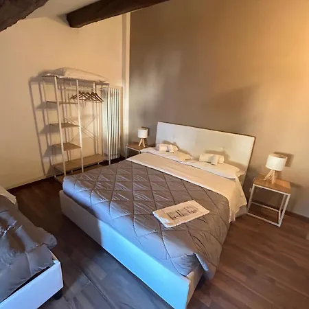 Oda ve Kahvaltı La Magnolia - House
